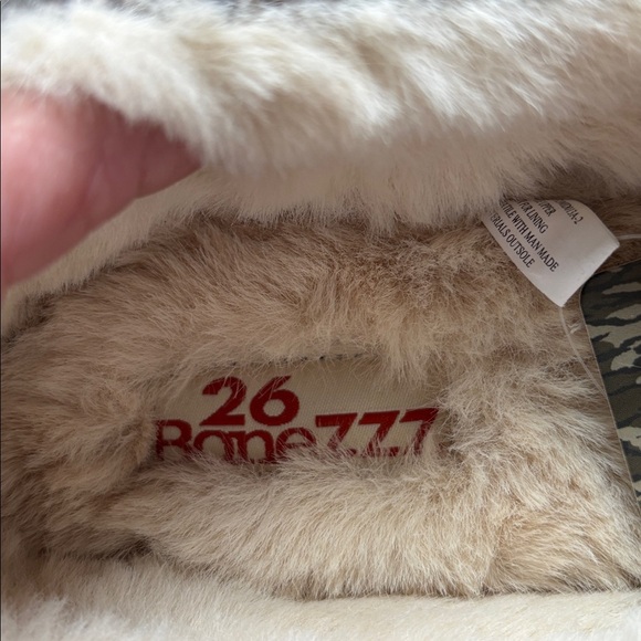 26 BoneZZZ Mossy Oak,camo textile,memory foam,high impact foam,4 wheel outsole - Picture 9 of 10